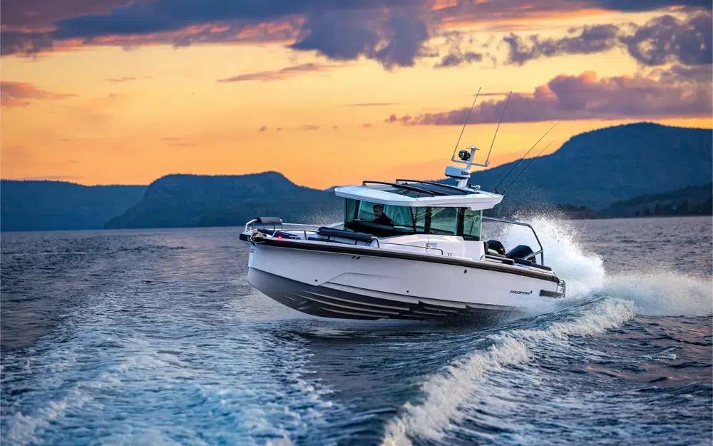 slider 0 Axopar 29 XC CROSS CABIN