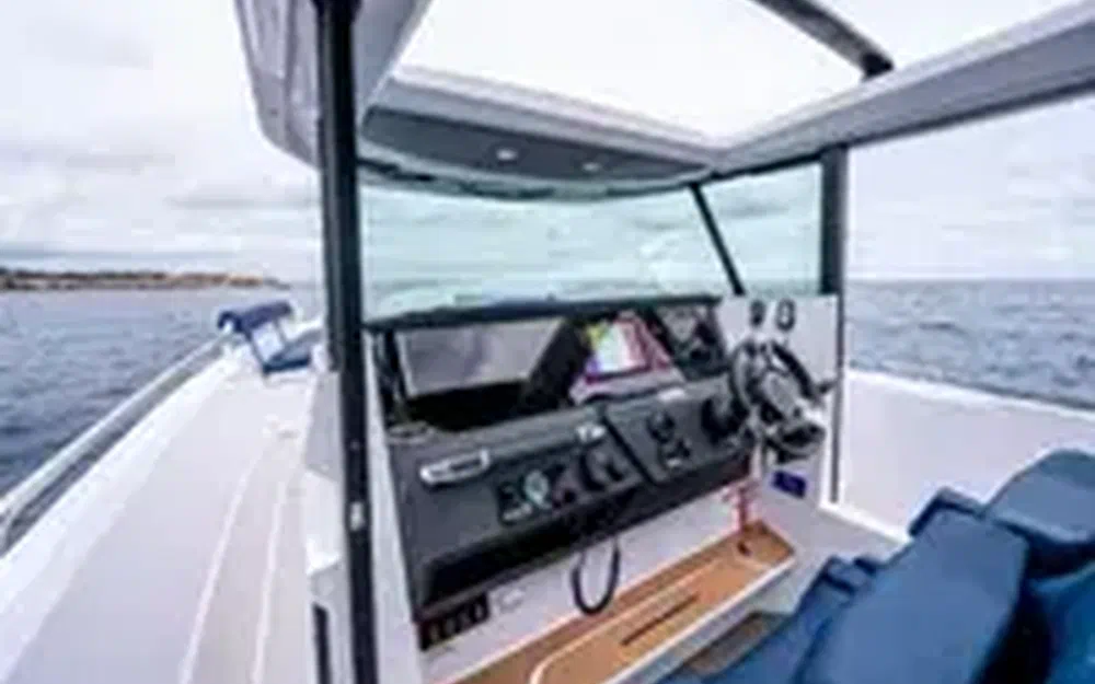 slider 4 Axopar 29 XC CROSS CABIN