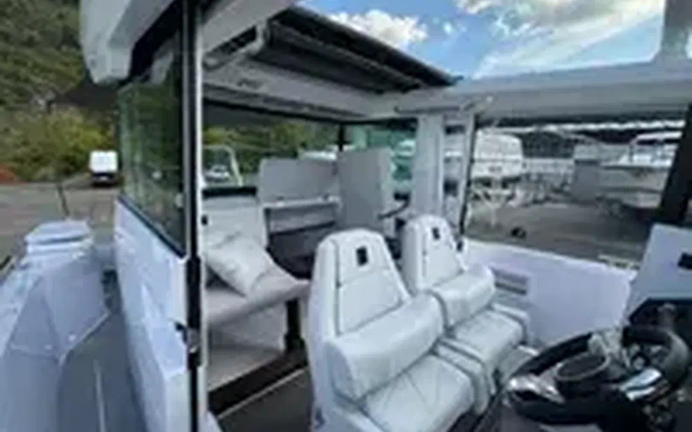 slider 18 Axopar 29 XC CROSS CABIN