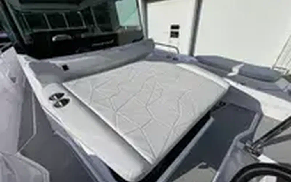 slider 2 Axopar 29 XC CROSS CABIN