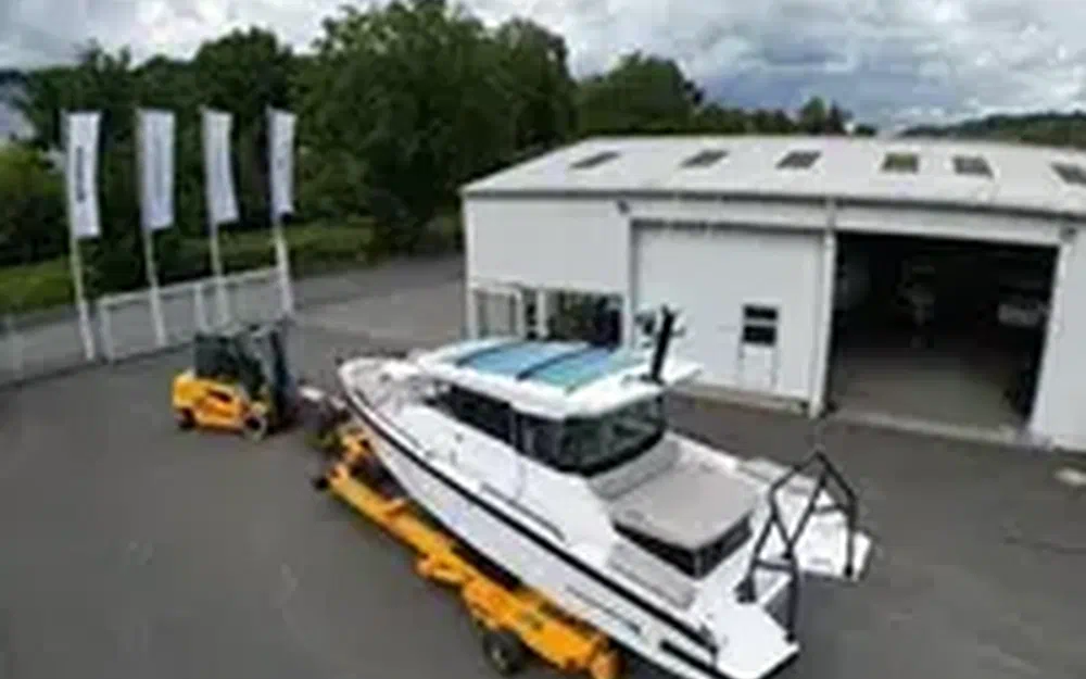 slider 6 Axopar 29 XC CROSS CABIN