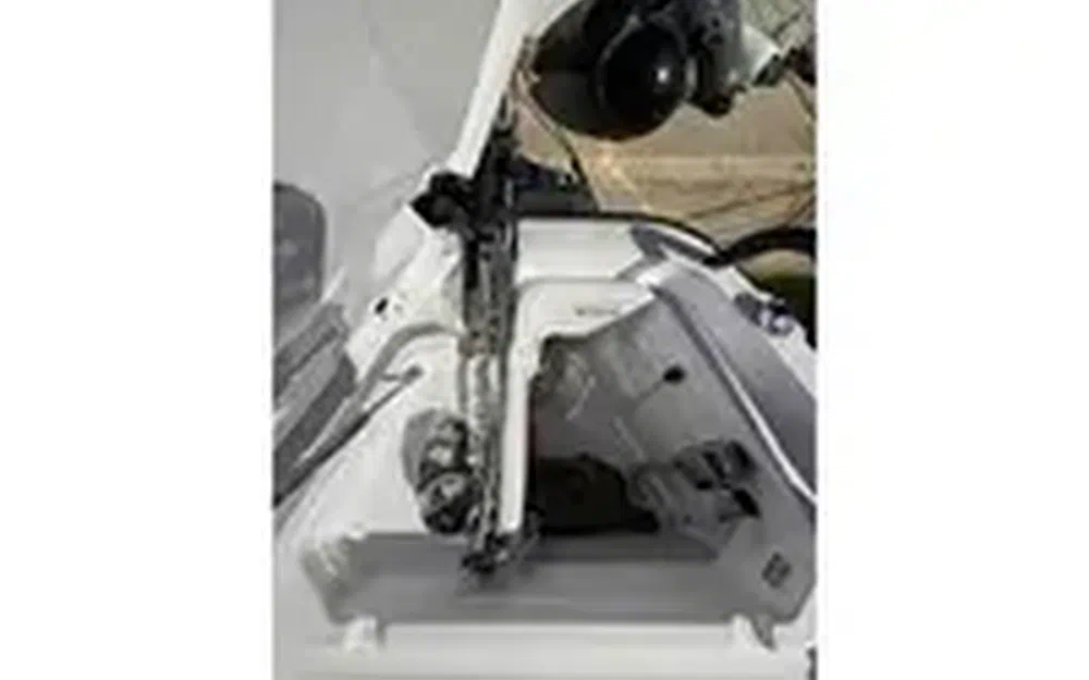 slider 10 Axopar 29 Sun Top