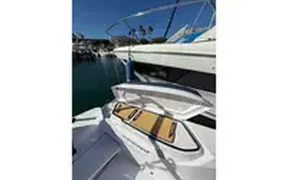 slider 16 Axopar 29 Sun Top