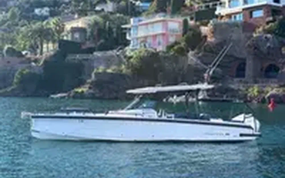 slider 1 Axopar 29 Sun Top