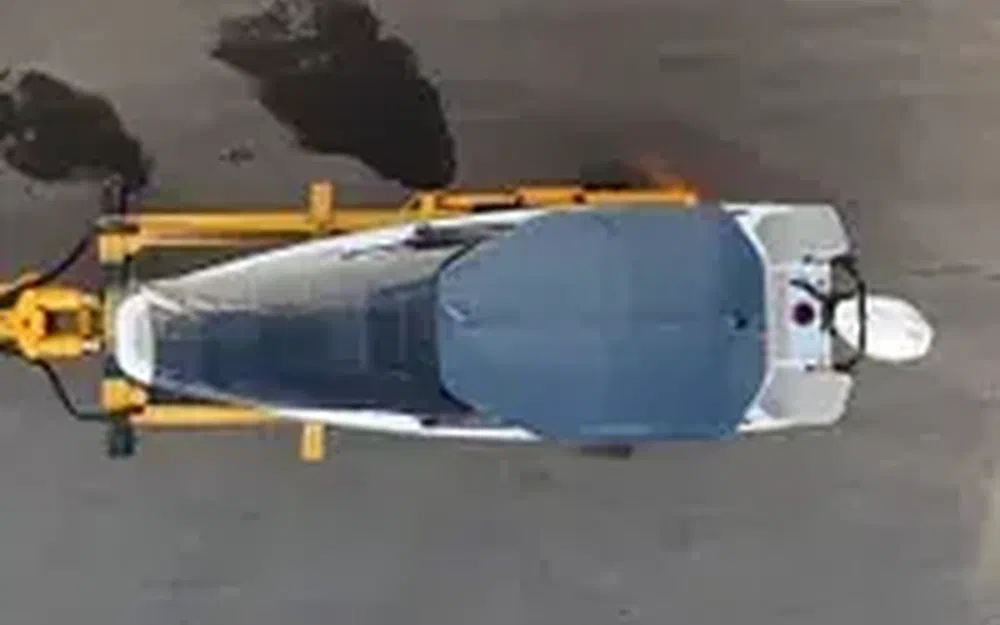 slider 12 Axopar 22 T Top