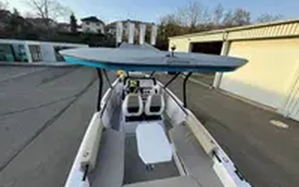 slider 8 Axopar 22 T Top