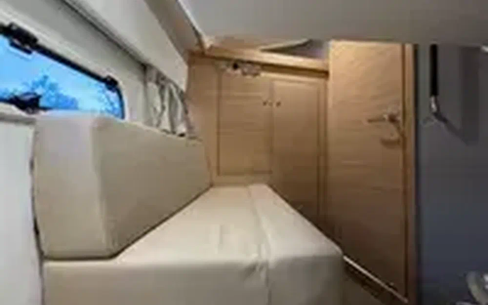 slider 11 Nimbus 365 Coupe