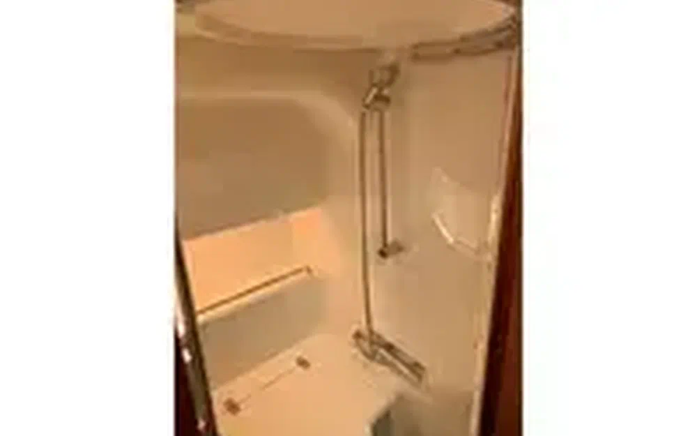 slider 17 Nimbus 305 Coupe