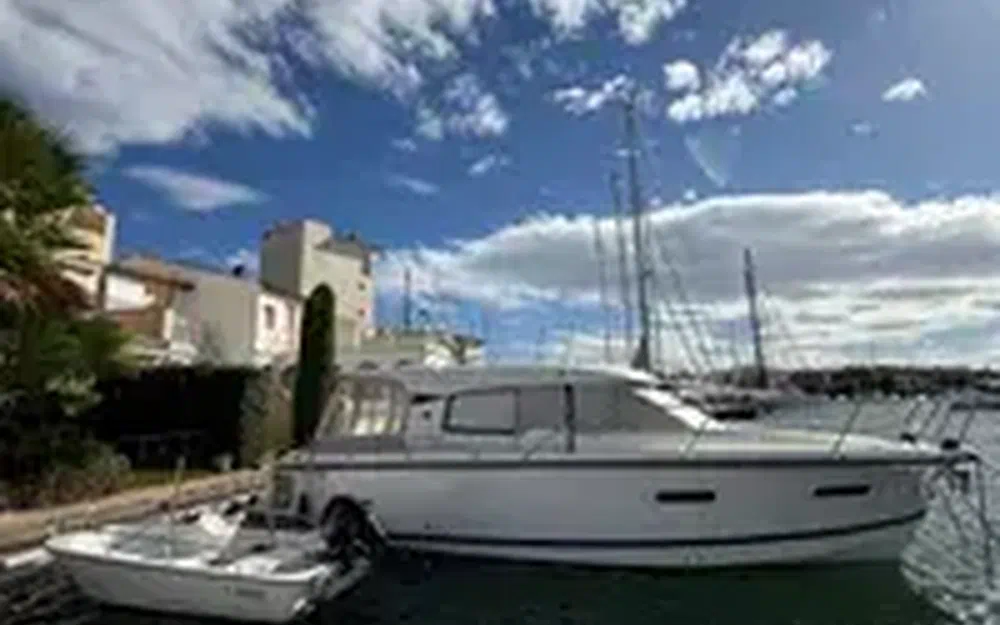 slider 5 Nimbus 305 Coupe