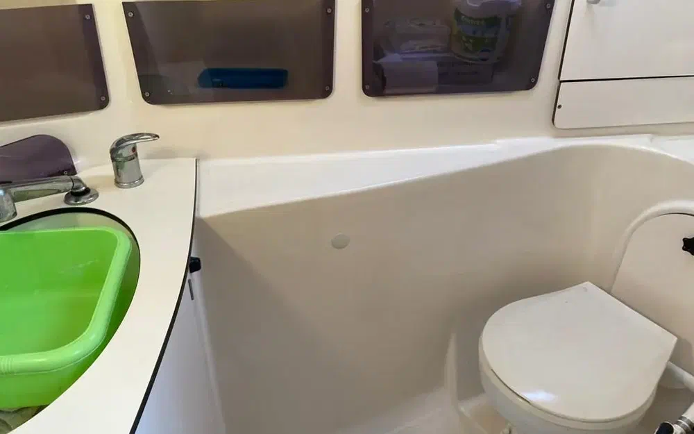 slider 8 Dufour Gib Sea 37