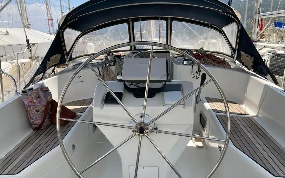 slider 14 Beneteau Oceanis 461
