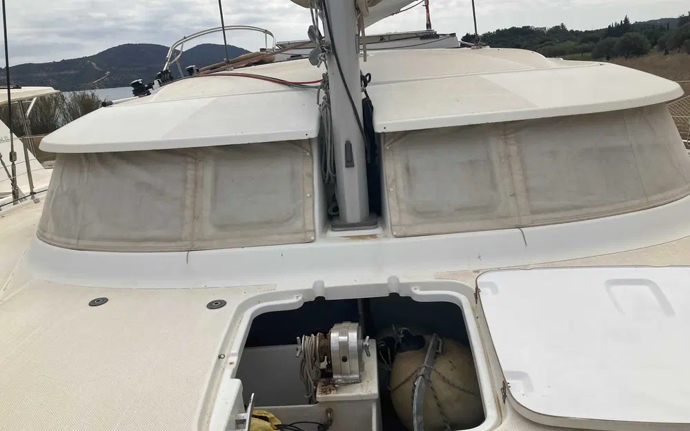 slider 18 Fountaine Pajot Lipari 41