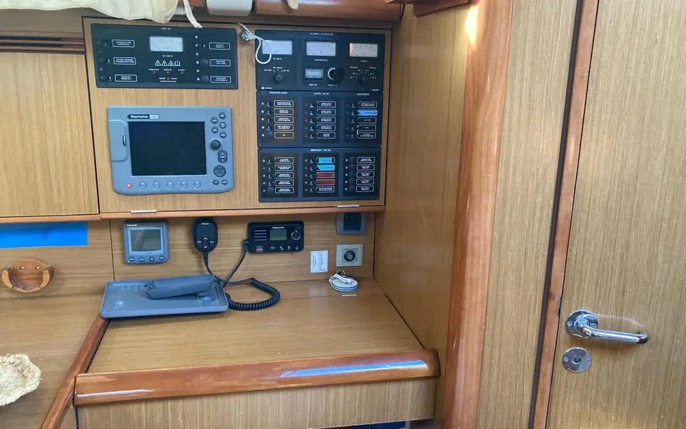 slider 4 Jeanneau Sun Odyssey 45