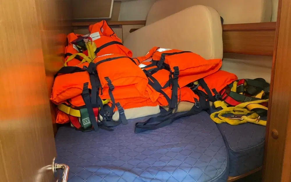 slider 8 Jeanneau Sun Odyssey 45