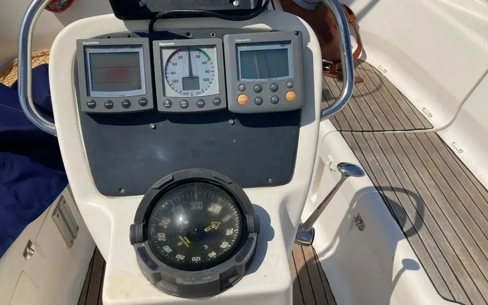 slider 12 Bavaria 38 Cruiser