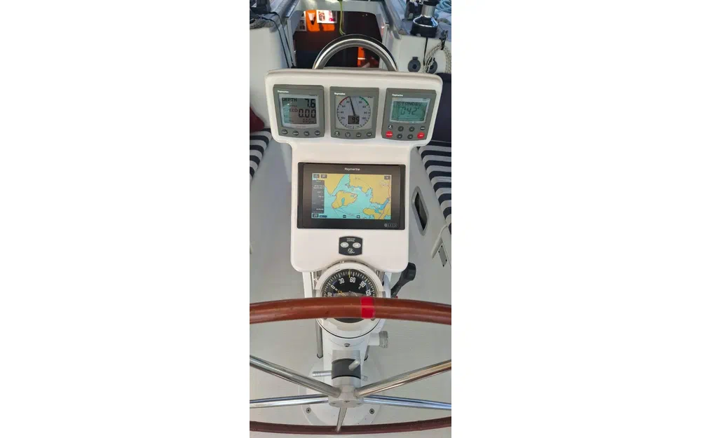 slider 14 Beneteau Oceanis 393 Clipper