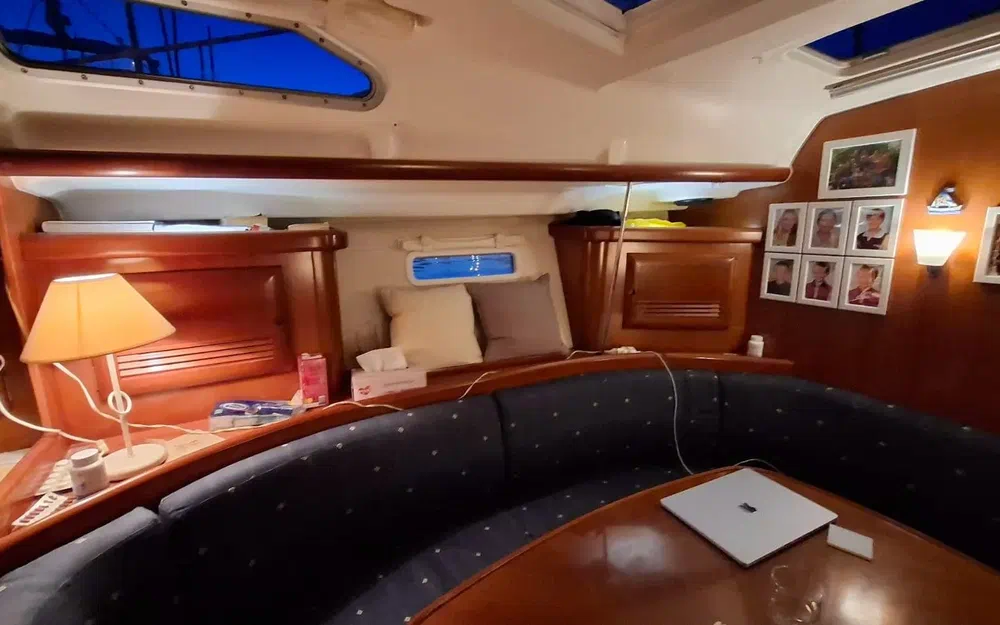 slider 3 Beneteau Oceanis 393 Clipper