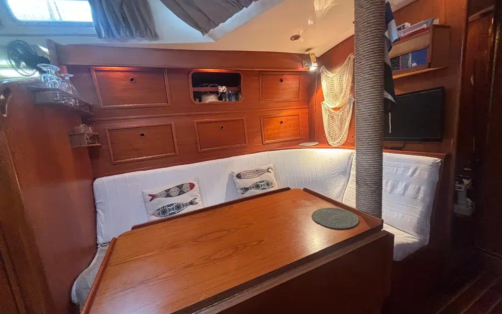 slider 4 Contest Yachts Contest 42 Ketch