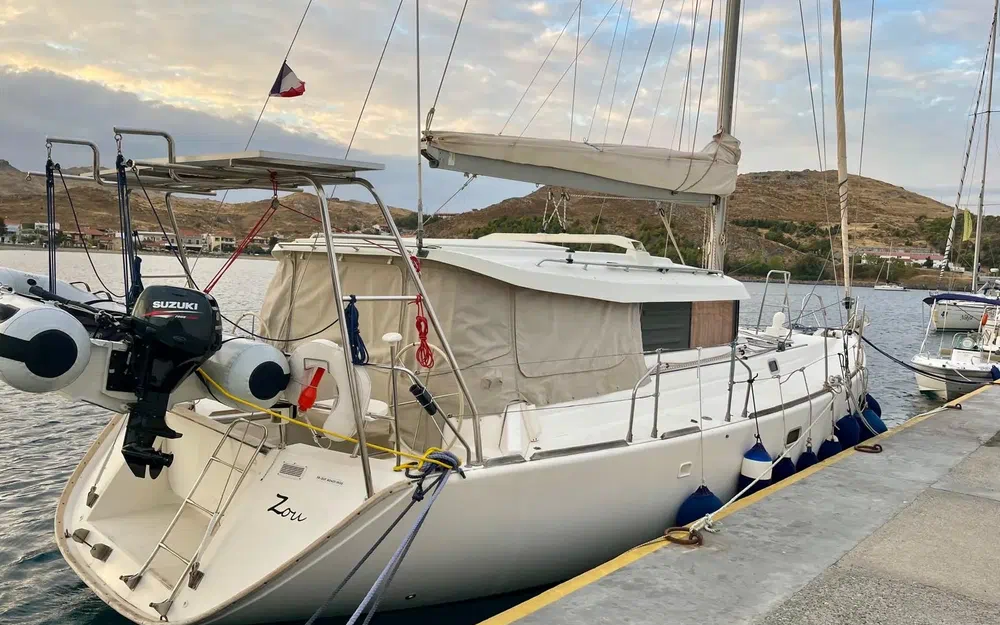 slider 6 Dufour Atoll 43