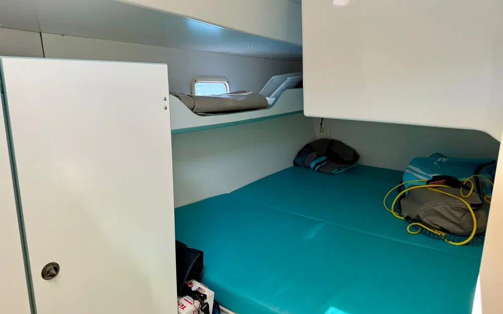 slider 7 Dufour Atoll 43