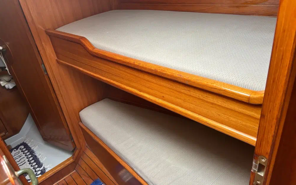 slider 13 Jeanneau Sun Kiss 47