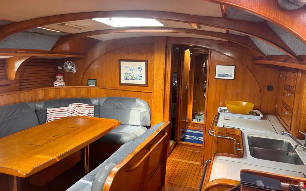 slider 7 Jeanneau Sun Kiss 47