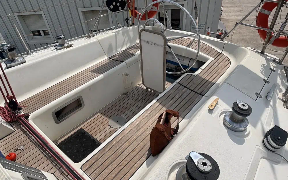 slider 8 Jeanneau Sun Kiss 47