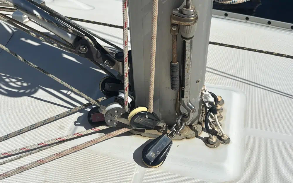 slider 16 Beneteau Oceanis 361