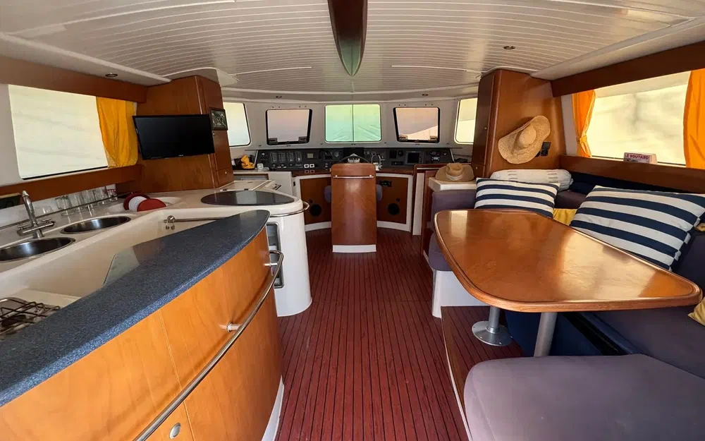 slider 2 Fountaine Pajot Maryland 37