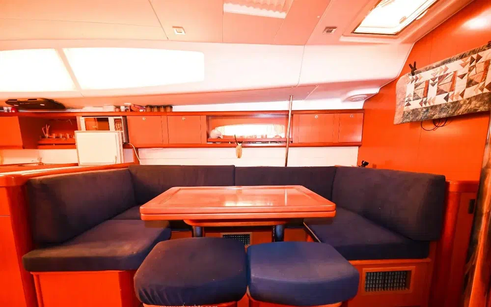 slider 2 Beneteau Oceanis 50