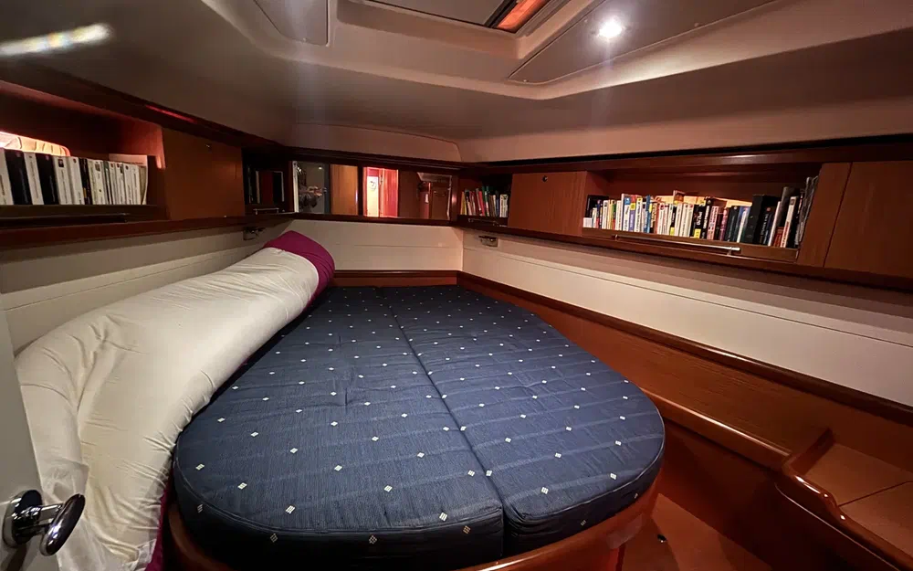 slider 8 Beneteau Oceanis 50