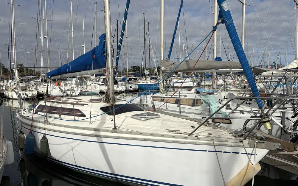 slider 0 Jeanneau Attalia 32