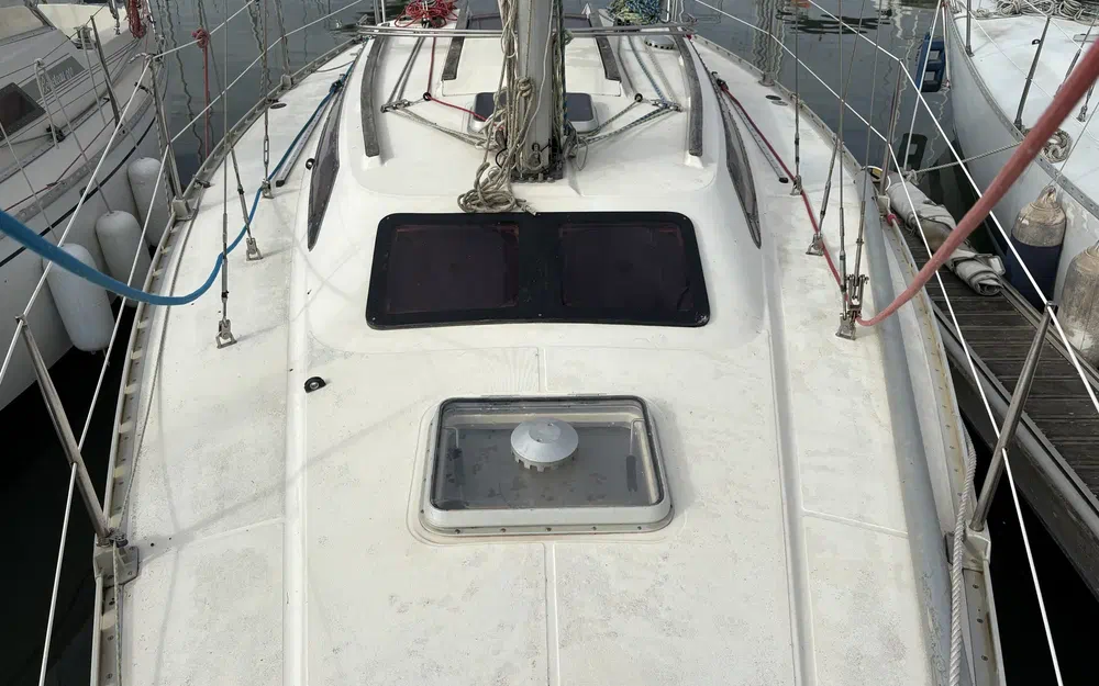 slider 19 Jeanneau Attalia 32