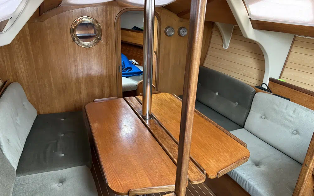 slider 3 Jeanneau Attalia 32