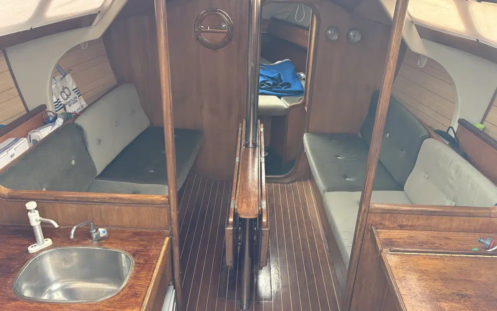 slider 5 Jeanneau Attalia 32