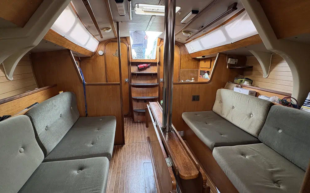 slider 7 Jeanneau Attalia 32