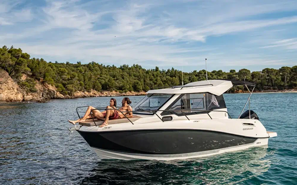 slider 1 Quicksilver Activ 705 Weekend