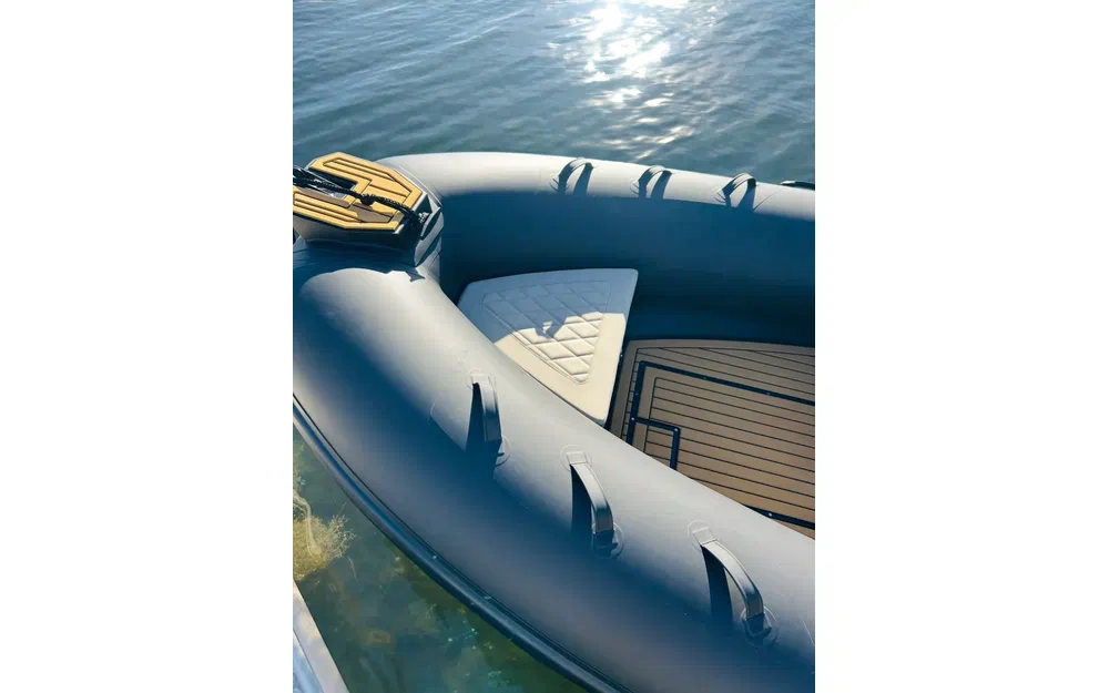 slider 8 Four Seas F 5