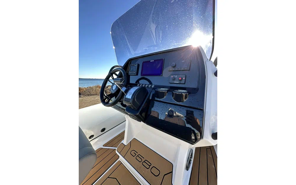 slider 2 Grand Golden Line 680