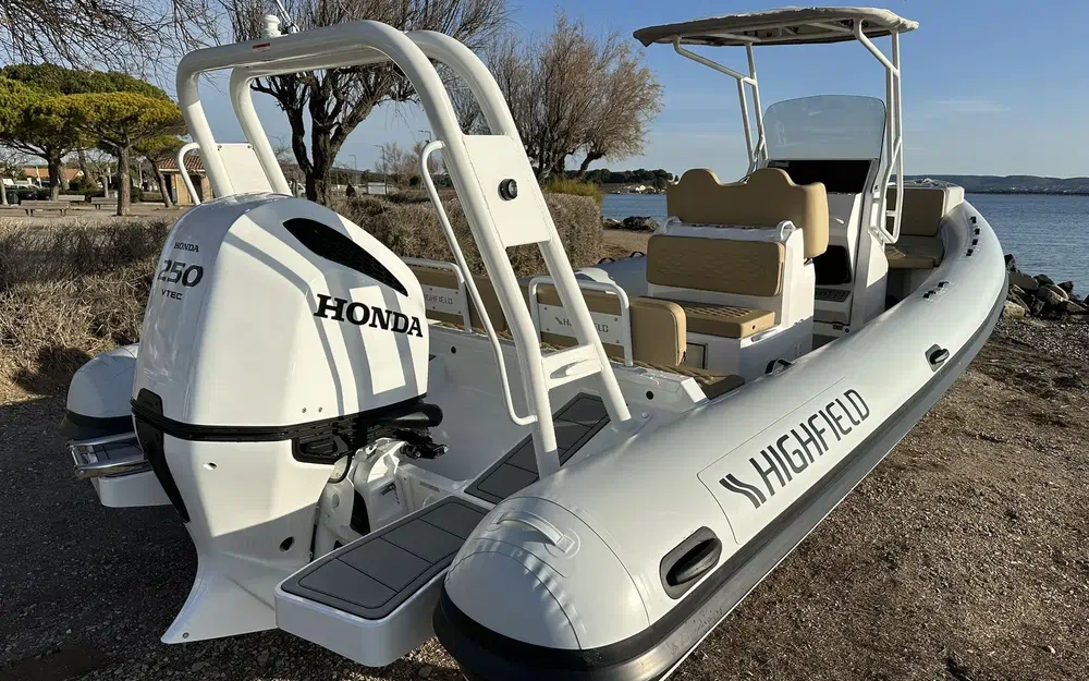 slider 1 Highfield Sport Med 760