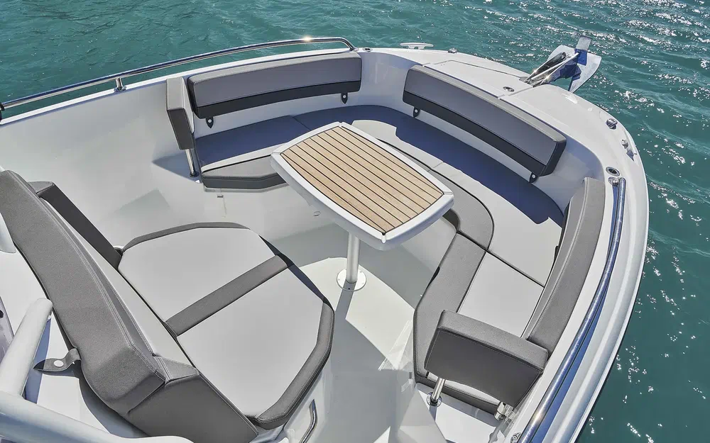 slider 3 Jeanneau Cap Camarat 7.5 CC Serie 3