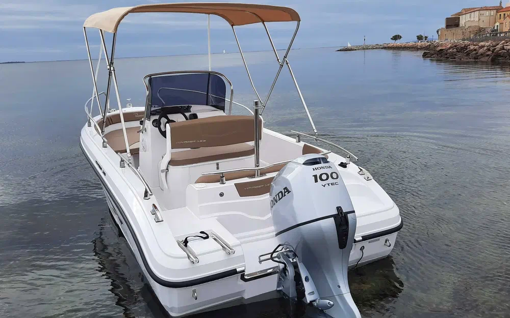 slider 4 Ranieri Voyager 19 S