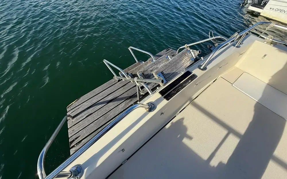 slider 10 Jeanneau Skanes 650