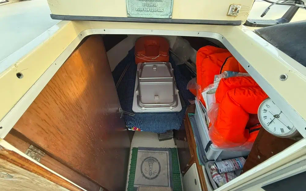 slider 13 Jeanneau Skanes 650