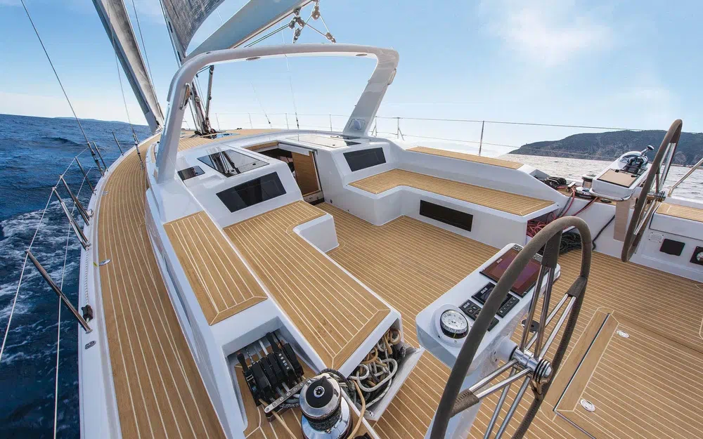 slider 3 Grand Soleil 52 LC