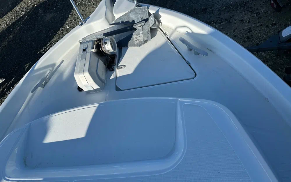 slider 9 Jeanneau Merry Fisher 750 CR