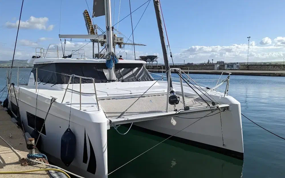 slider 0 Aventura Yacht Aventura 37