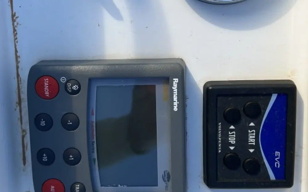 slider 20 Beneteau Antares 10.80