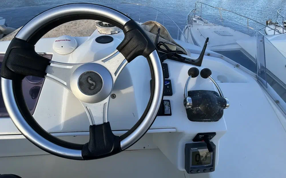 slider 21 Beneteau Antares 10.80