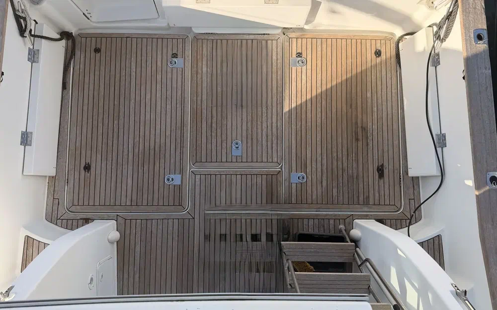 slider 12 Beneteau Antares 10.80